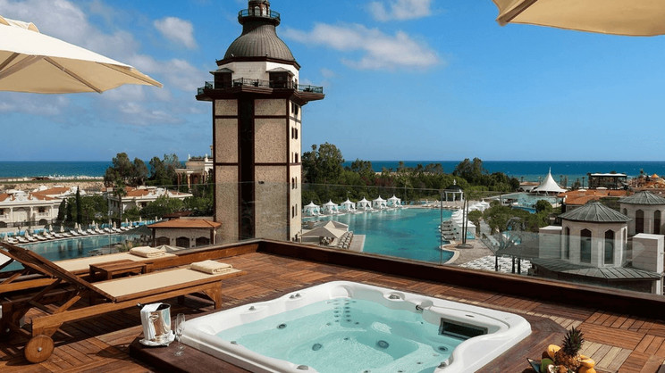 Titanic Mardan Palace